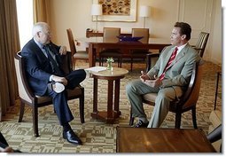 Vice President Dick Cheney talks with California Governor Arnold Schwarzenegger in Los Angeles, Calif., Jan. 14, 2004. White House photo by David Bohrer.